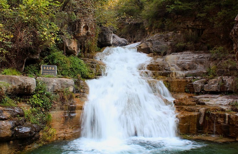 潭瀑峡(小寨沟)