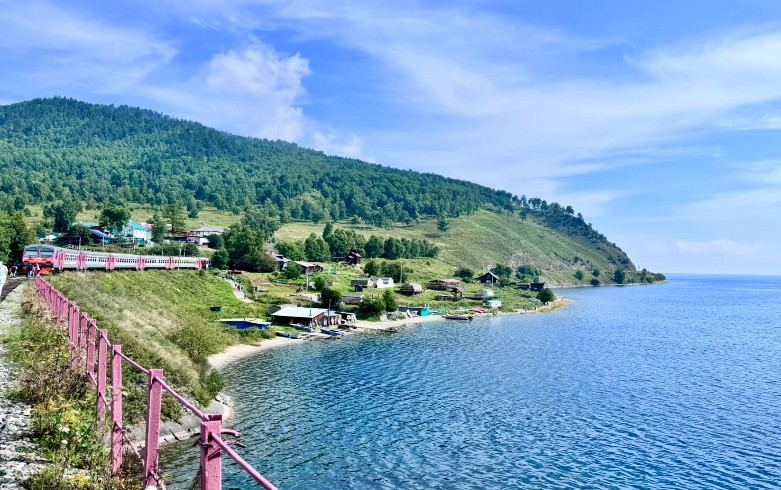 李斯特維揚卡湖岸風光