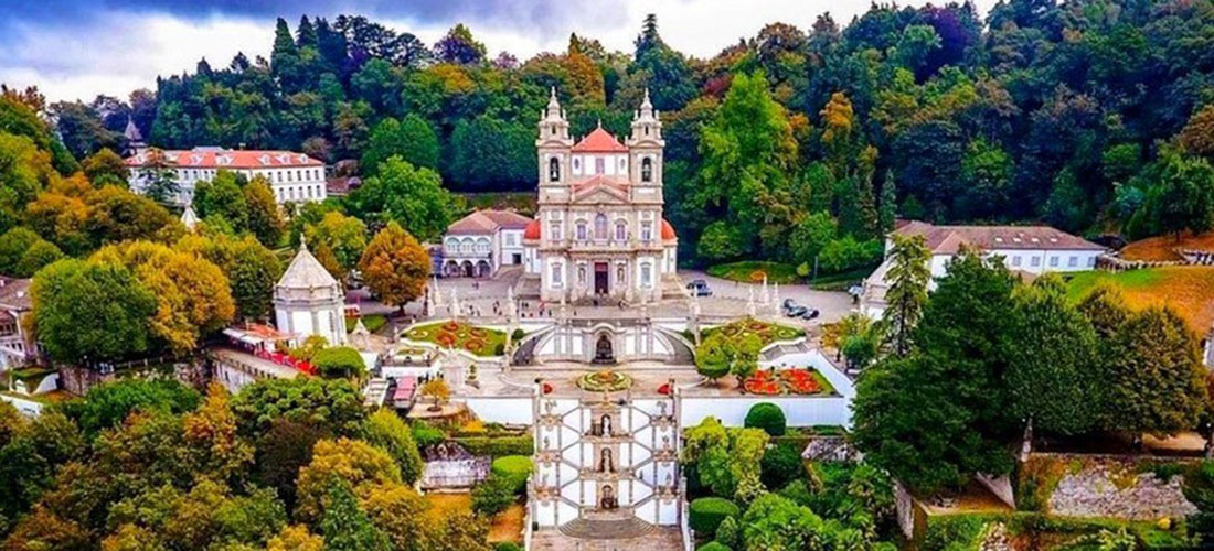 山上仁慈耶穌朝聖所(Bom Jesus do Monte).jpg